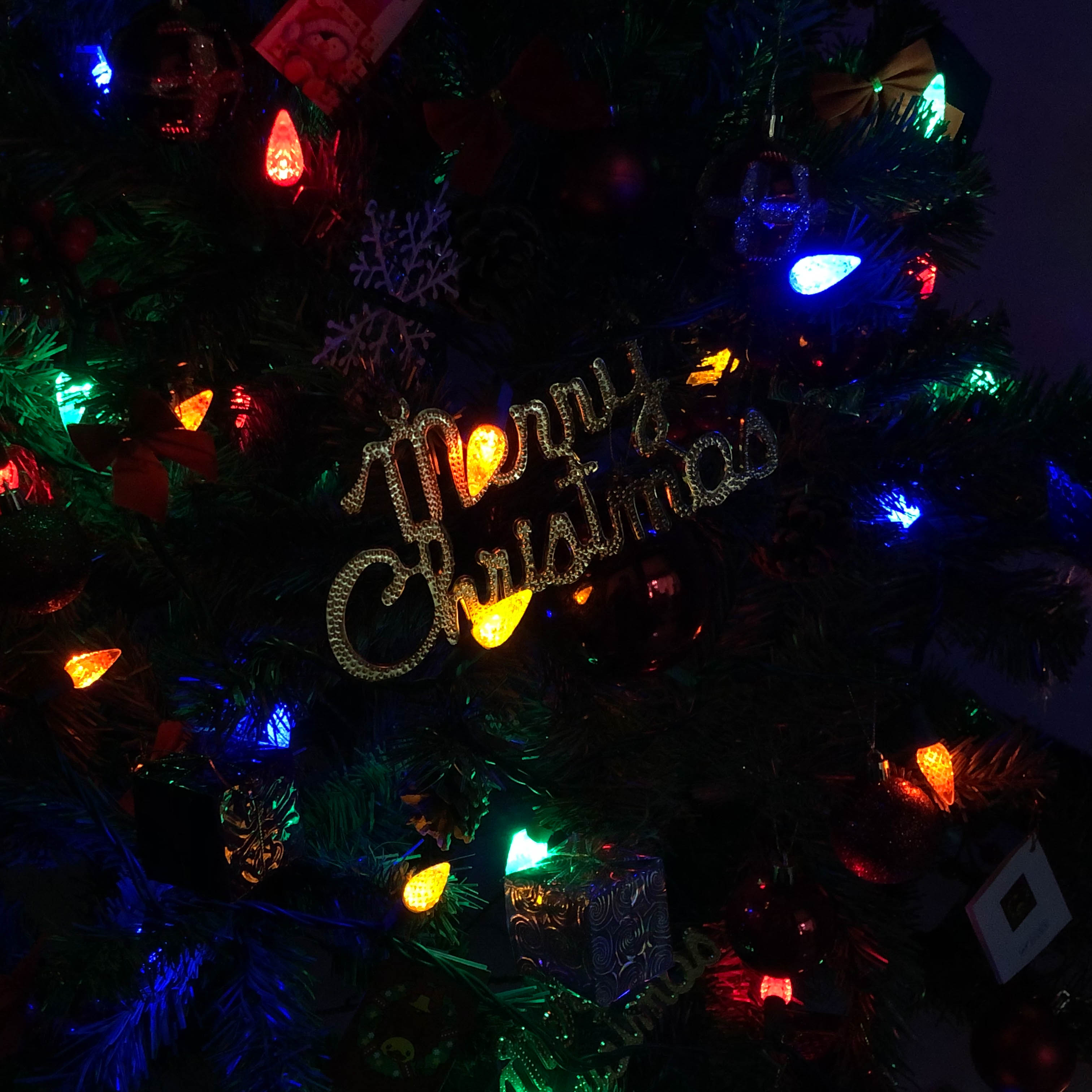 متعددة UL مقاوم للماء C6 الفراولة LED أضواء عيد الميلاد 