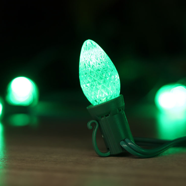 مصابيح بديلة C7 Minleon LED لمبة عيد الميلاد الخضراء UL مقاومة للماء في الهواء الطلق