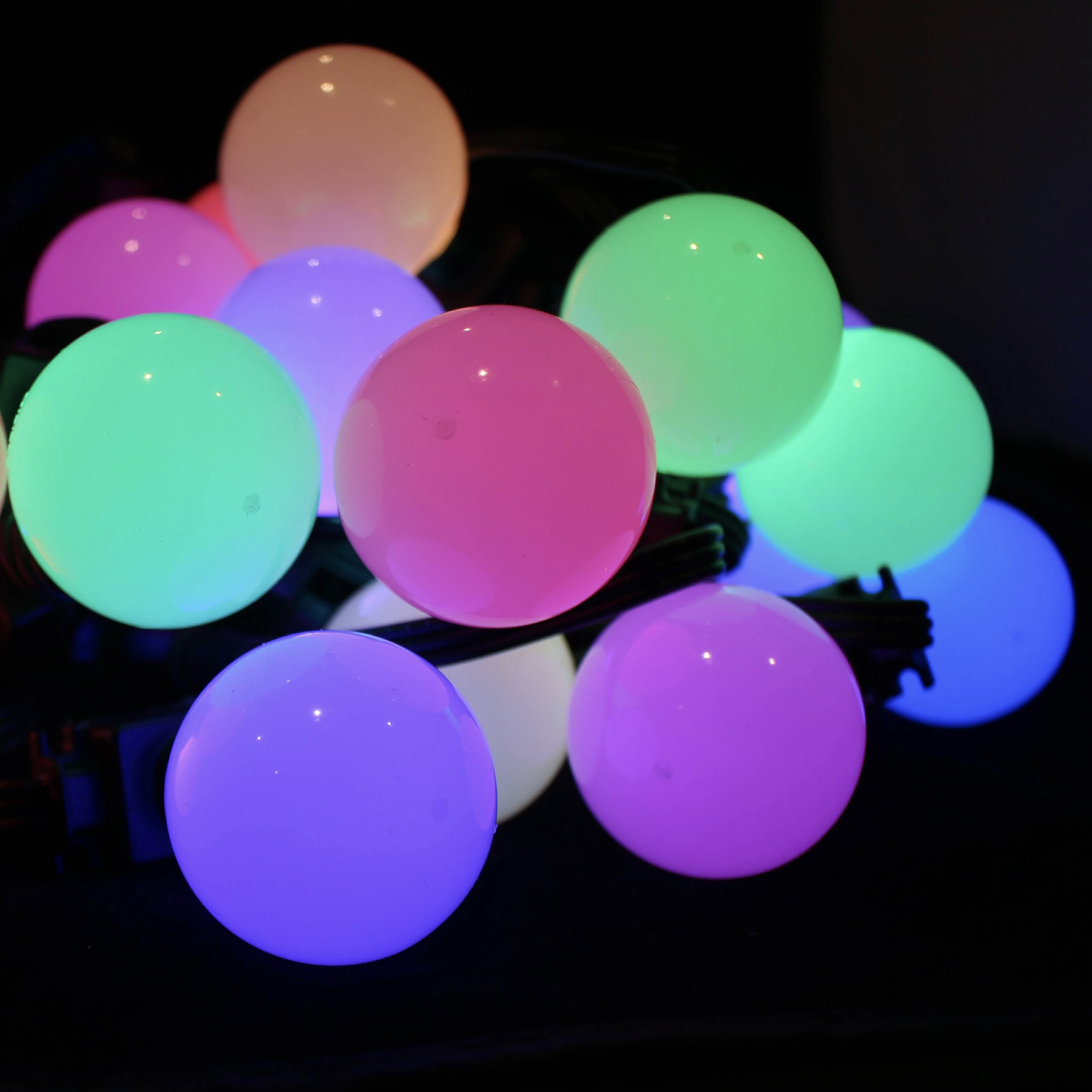 سلسلة الضوء المعتم RGB G40