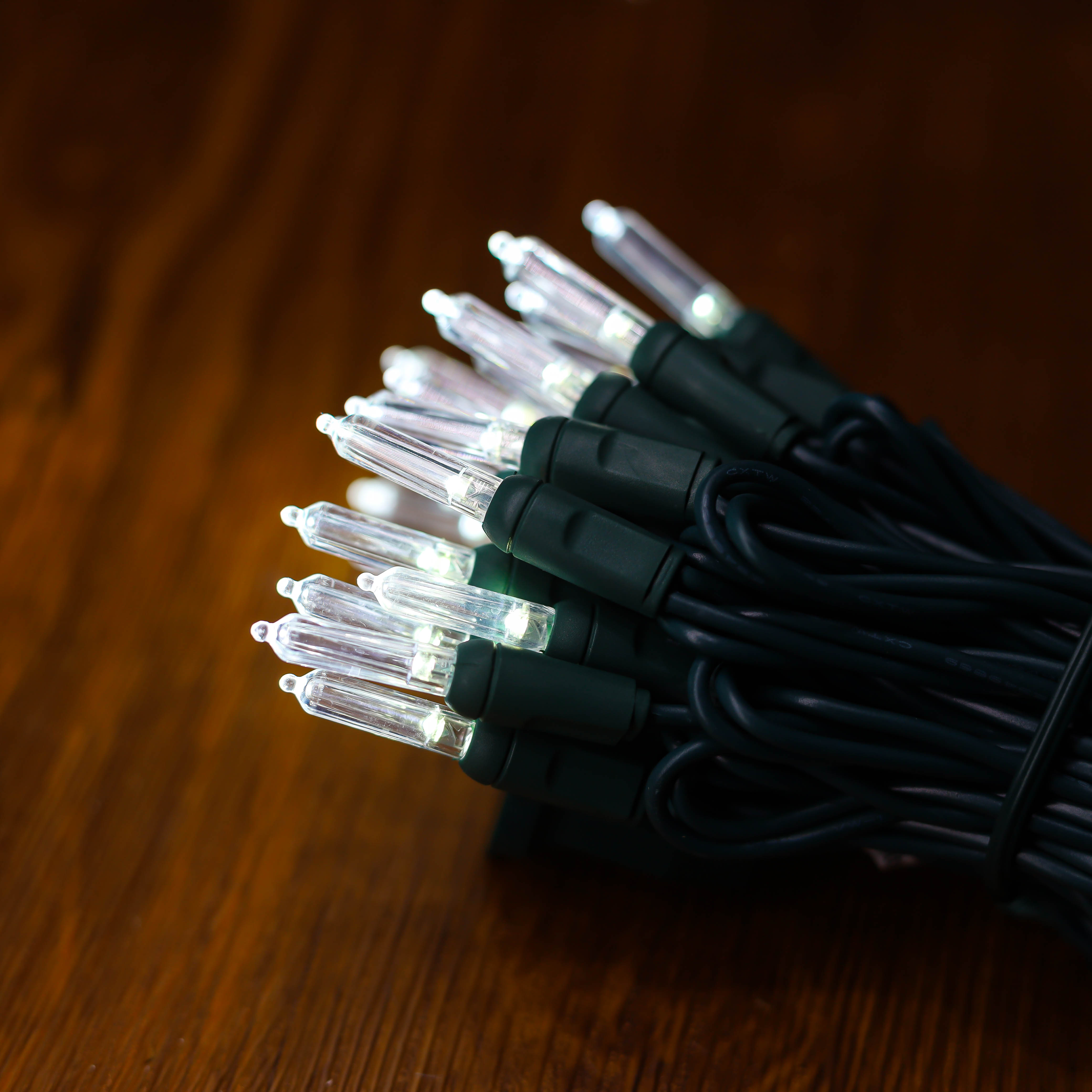 T5 LED UL سلسلة أضواء ضوء عيد الميلاد الأبيض البارد مجموعة الاستخدام في الهواء الطلق