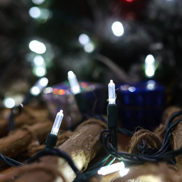 T5 LED UL سلسلة أضواء ضوء عيد الميلاد الأبيض البارد مجموعة الاستخدام في الهواء الطلق