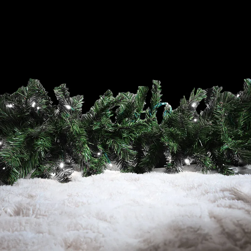 MUSA LED Garland 9′ – أبيض نقي
